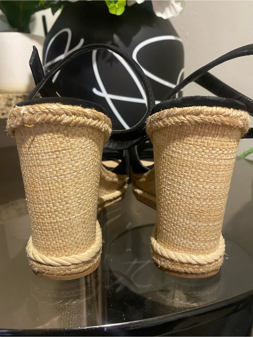 Cute!! Women’s Black Strappy Espadrille Wedge Sandals with Ankle Strap - Sz 8